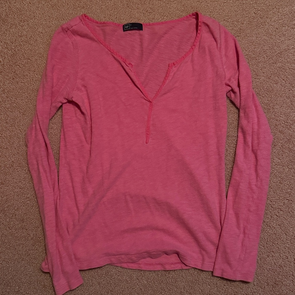🔥10/$15 GAP Pink Long Sleeve Top